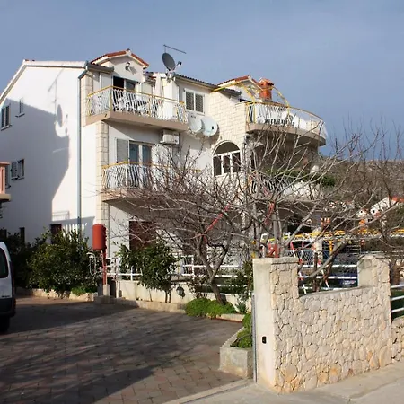 4867a Apartman Grebastica