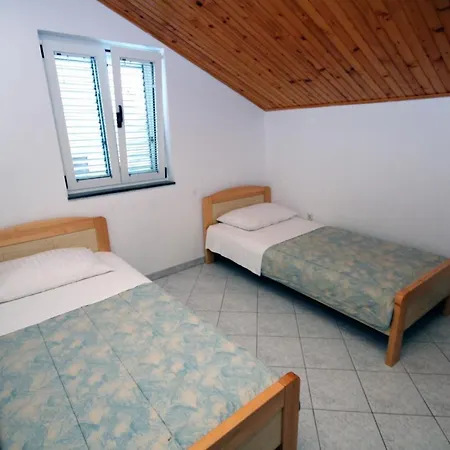 4867a Apartment *
