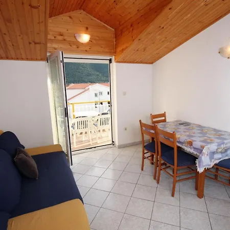 Apartment 4867a *
